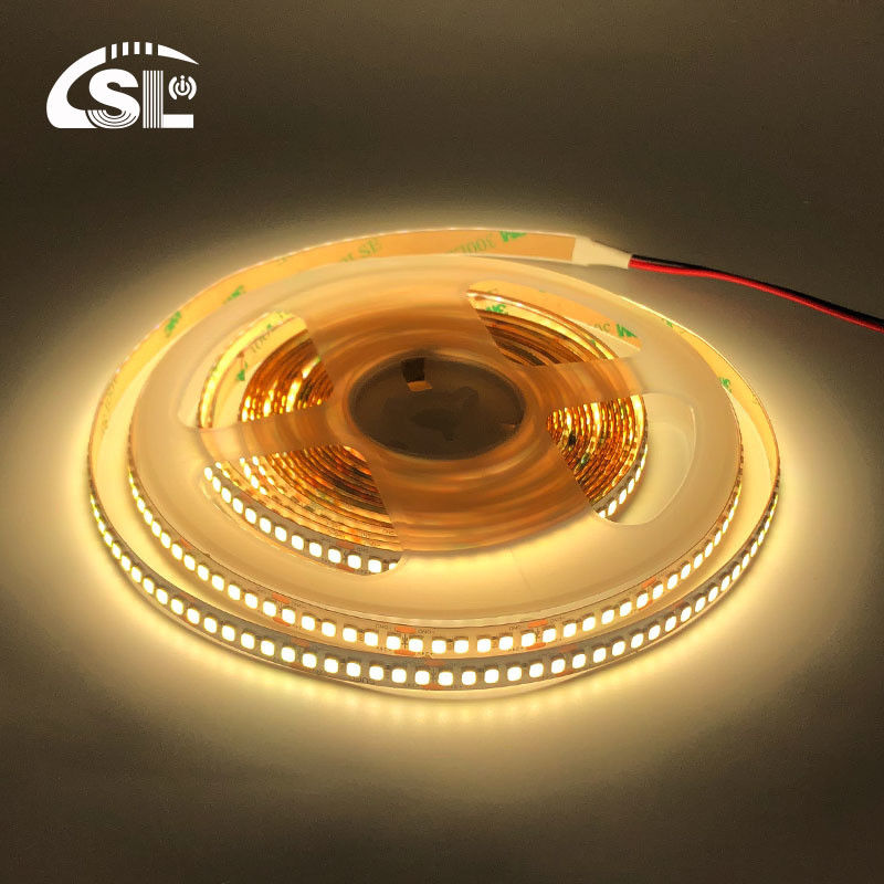 Hotel DC24V 8mm 240leds 4000K Neutral 20W/Meter Elektroplatte SMD 2835 Led Streifenlicht