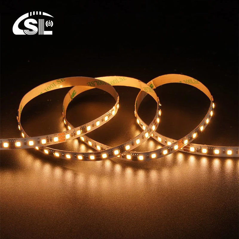120LEDs 8mm 3000K warme weiße Elektroplatte SMD2835 LED-Streifenlicht für DC 24V Eingangsspannung