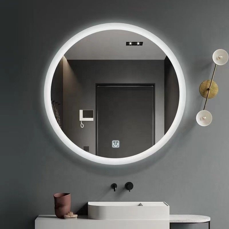 Touchscreen LED Badezimmerspiegel mit großem Sensorschalter und modernem Design